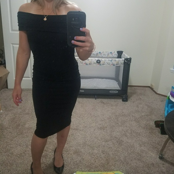 Black Midi Bodycon Dress 💕 - Picture 5 of 5